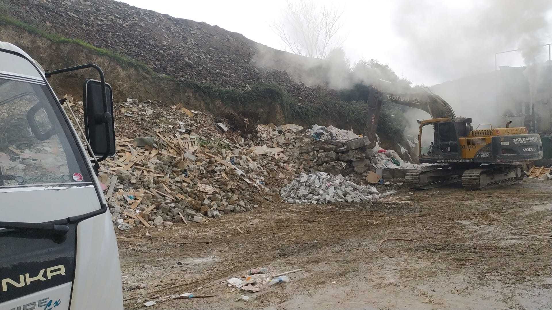 Moloz Alma ve Toprak Taşıma